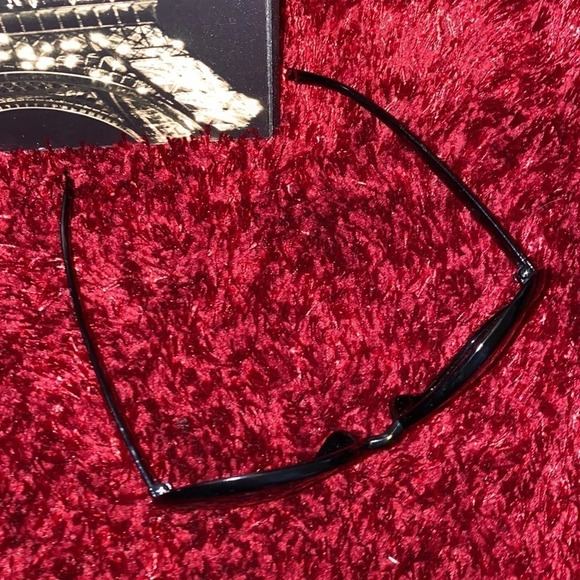 Vintage Oversized black  sunglasses - Picture 3 of 6